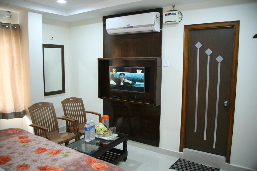 Kvp Inn Tirupati Ngoại thất bức ảnh