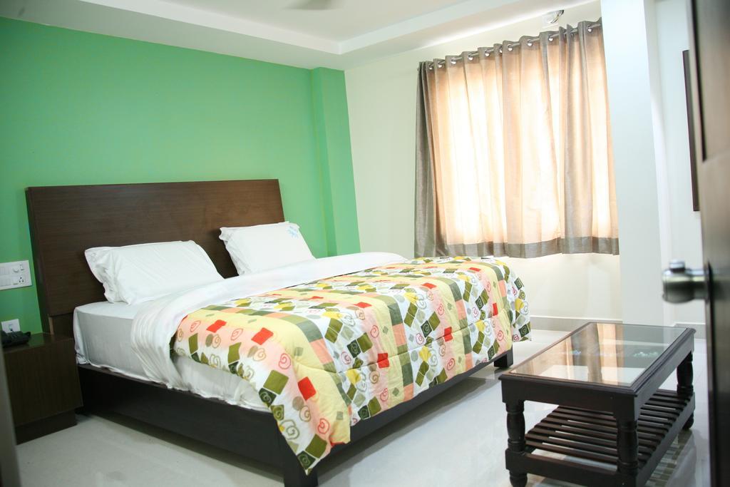 Kvp Inn Tirupati Phòng bức ảnh