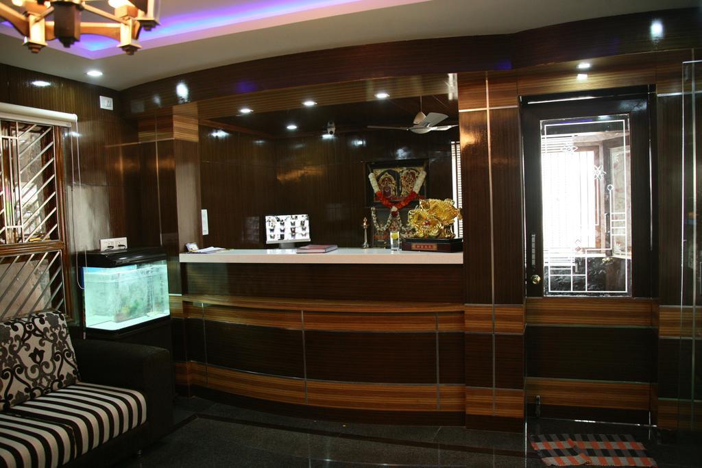 Kvp Inn Tirupati Ngoại thất bức ảnh