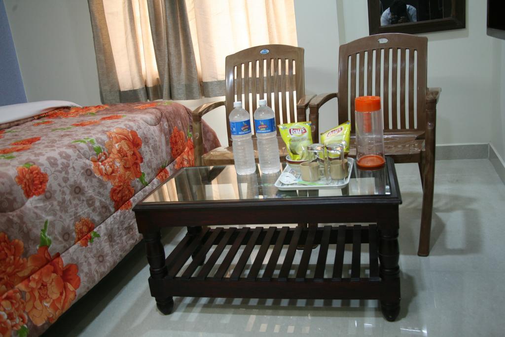 Kvp Inn Tirupati Ngoại thất bức ảnh